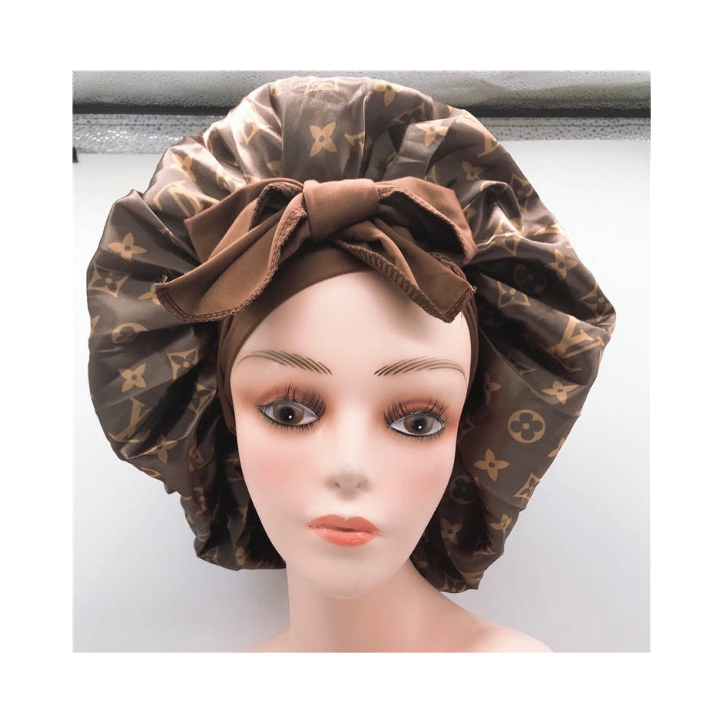 Bonnet w/ Scarf Lining
