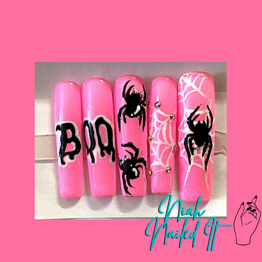 "BOO!" - Press On Nails